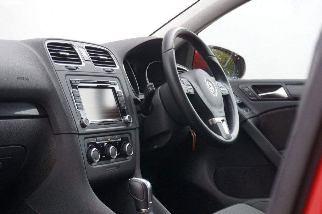 Used Volkswagen Golf 2011 for sale - 76783608: Photo 18