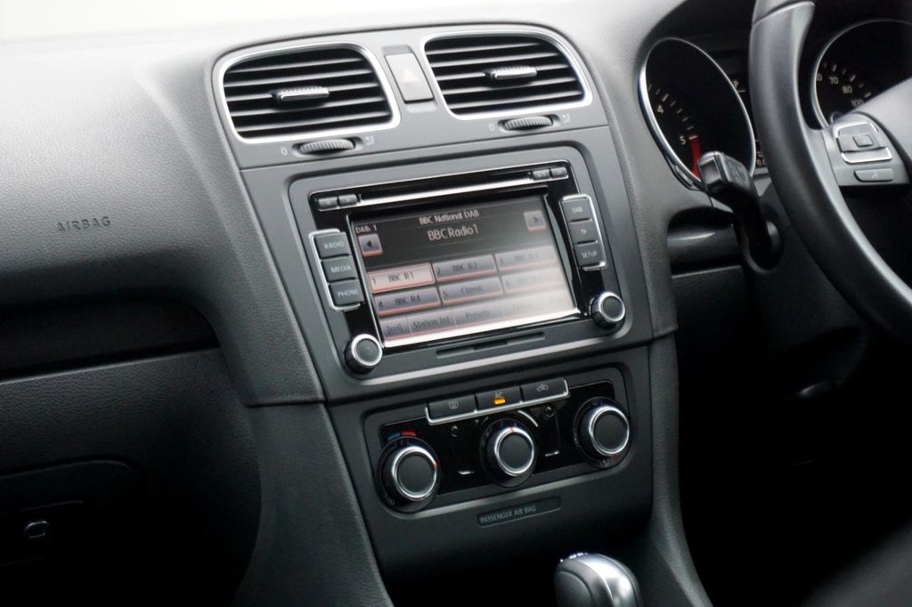 Used Volkswagen Golf 2011 for sale - 76783608: Photo 20