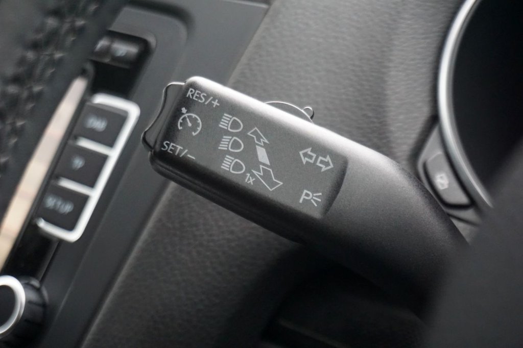 Used Volkswagen Golf 2011 for sale - 76783608: Photo 29