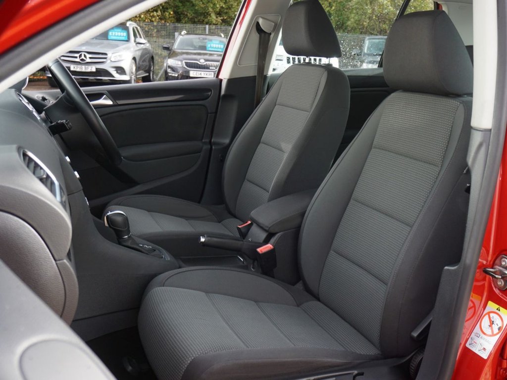 Used Volkswagen Golf 2011 for sale - 76783608: Photo 6