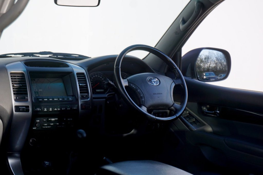 Used Toyota Land Cruiser 2009 for sale - 76783595: Photo 26