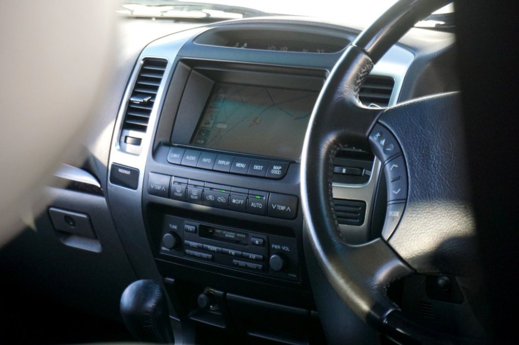 Used Toyota Land Cruiser 2009 for sale - 76783595: Photo 31