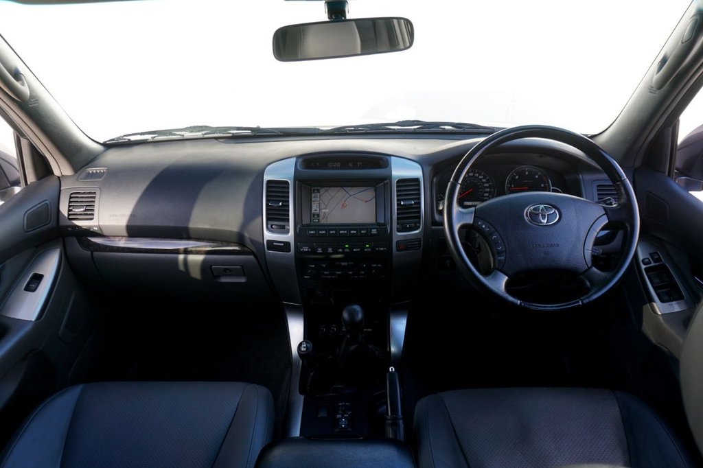 Used Toyota Land Cruiser 2009 for sale - 76783595: Photo 37