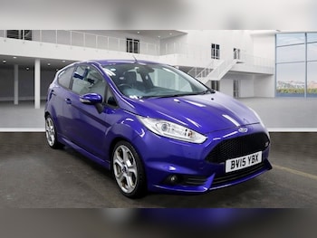 Used Ford Fiesta 2015 for sale - 78017729: Photo