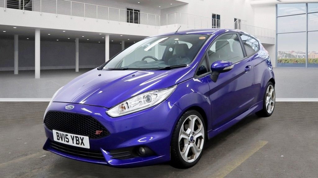 Used Ford Fiesta 2015 for sale - 78017729: Photo 2