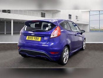 Used Ford Fiesta 2015 for sale - 78017729: Photo