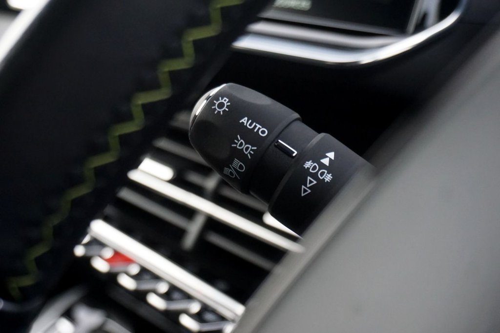 Used Peugeot 2008 2021 for sale - 77820734: Photo 37