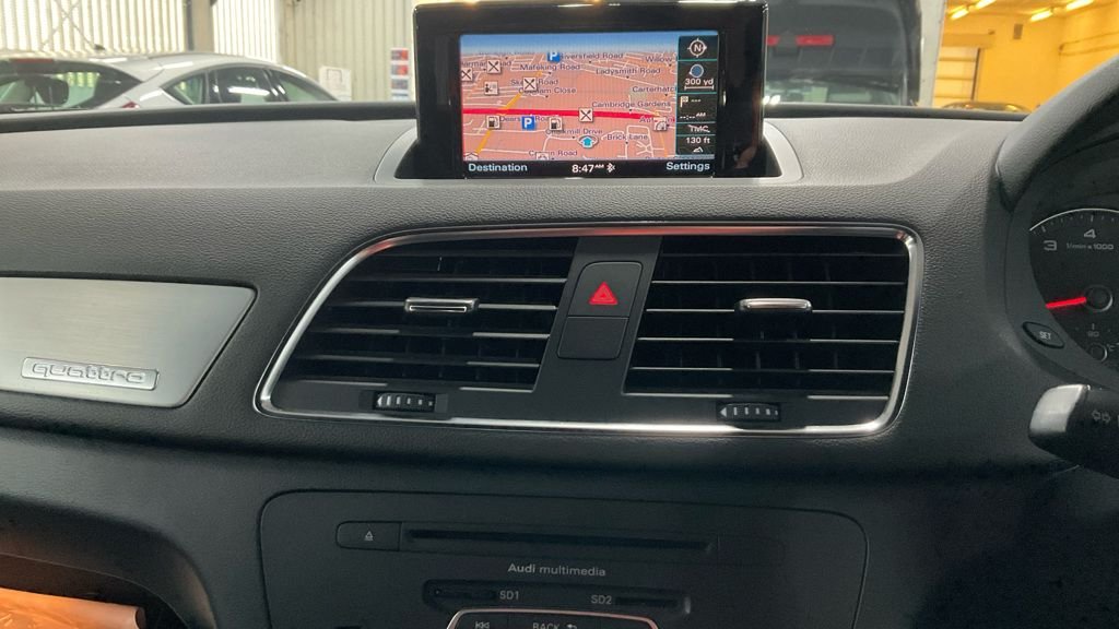 Used Audi Q3 2013 for sale - 76783424: Photo 8