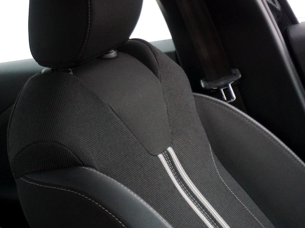 Used Vauxhall Corsa 2023 for sale - 77708747: Photo 2