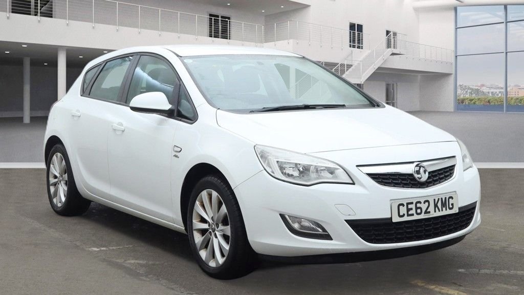 Used Vauxhall Astra 2012 for sale - 77288494: Photo 1