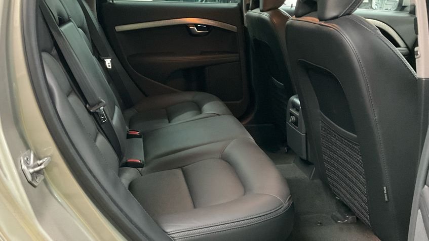 Used Volvo XC70 2014 for sale - 78097237: Photo 5