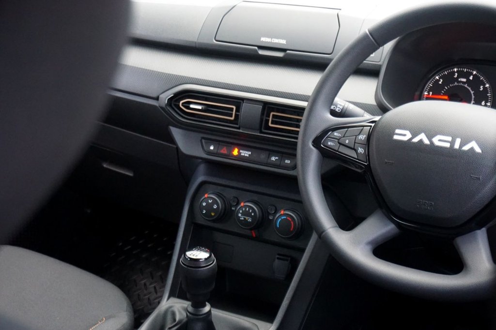 Used Dacia Sandero Stepway 2024 for sale - 76784261: Photo 32