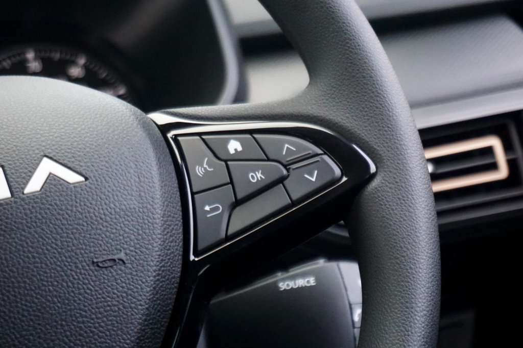 Used Dacia Sandero Stepway 2024 for sale - 76784261: Photo 40