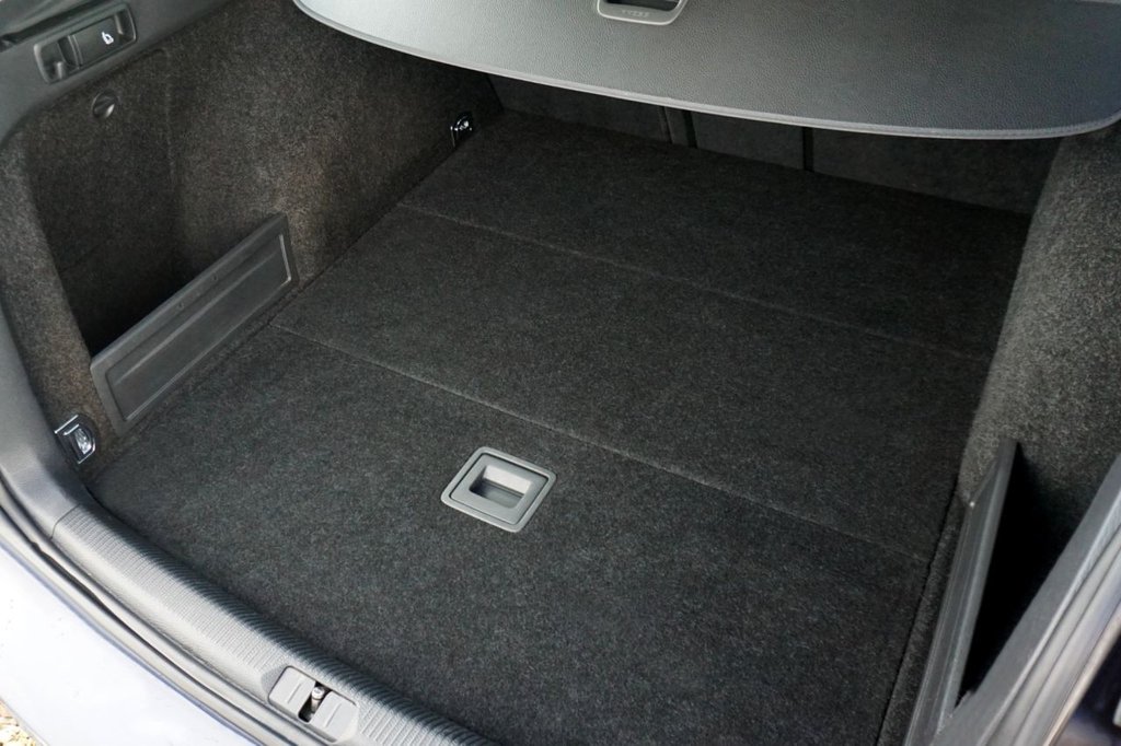 Used Volkswagen Passat 2014 for sale - 76783482: Photo 50