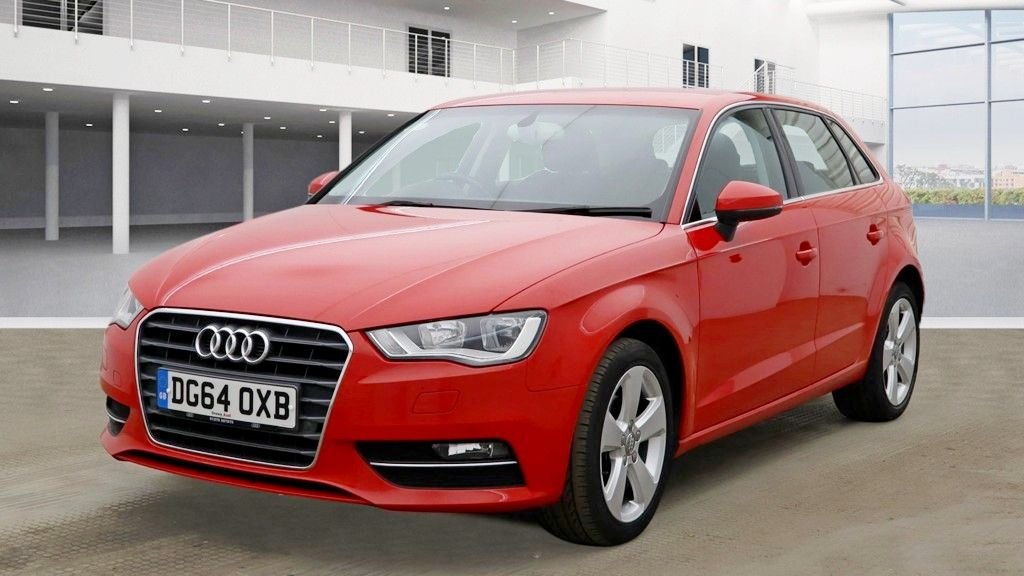 Used Audi A3 2014 for sale - 77990933: Photo 2