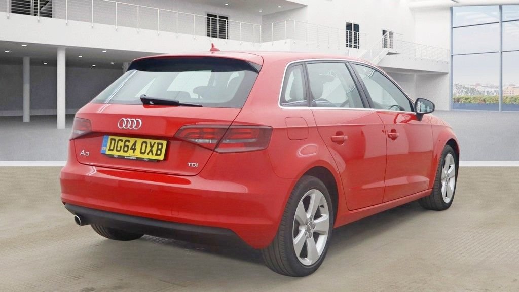 Used Audi A3 2014 for sale - 77990933: Photo 4