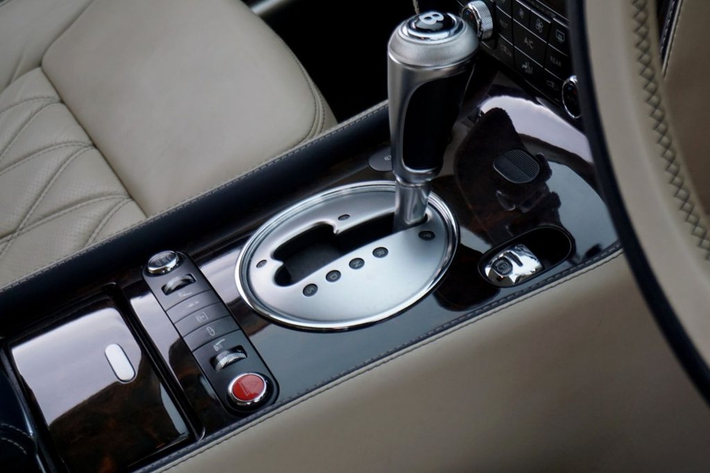 Used Bentley Continental 2012 for sale - 76962525: Photo 30