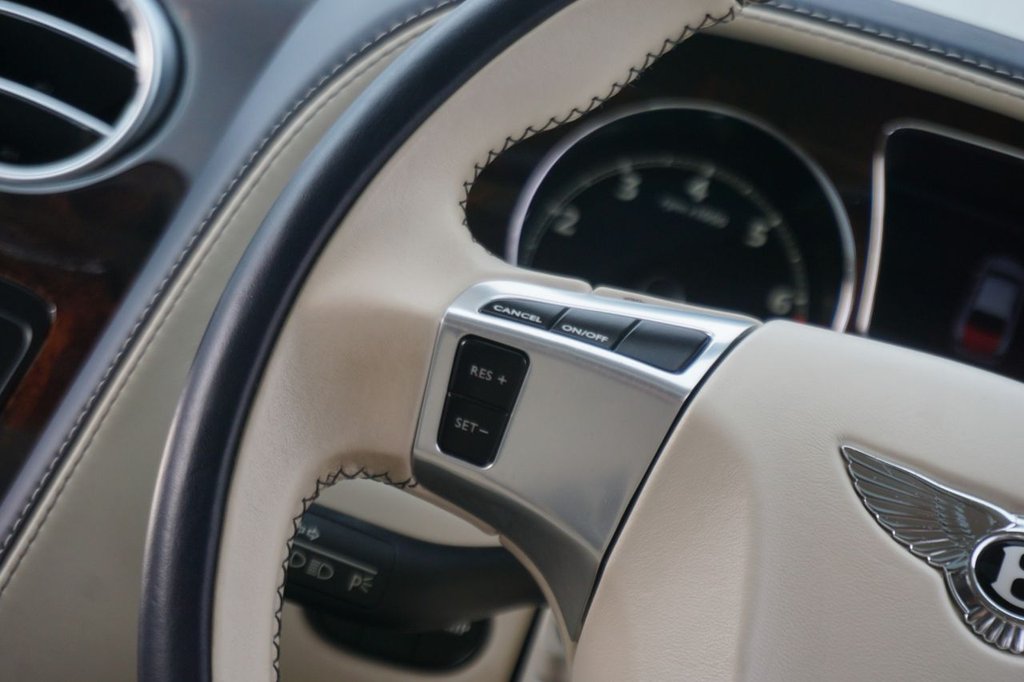 Used Bentley Continental 2012 for sale - 76962525: Photo 43