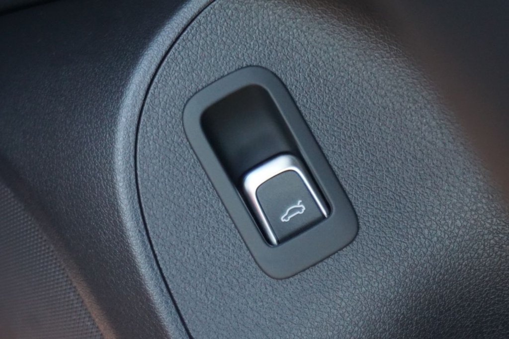 Used Audi Q5 2014 for sale - 76962640: Photo 50