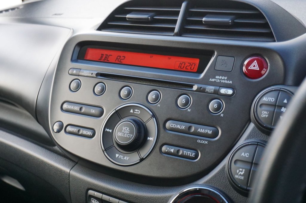 Used Honda Jazz 2012 for sale - 76783490: Photo 32