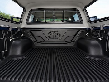 Used Toyota Hilux 2015 for sale - 78458573: Photo