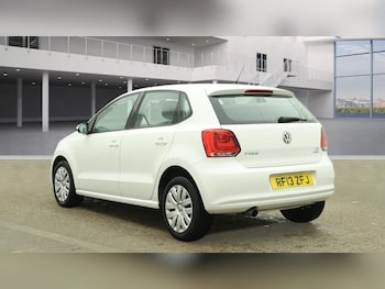 Used Volkswagen Polo 2024 for sale - 77153326: Photo