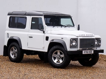 Used Land Rover Defender 2011 for sale - 77631854: Photo