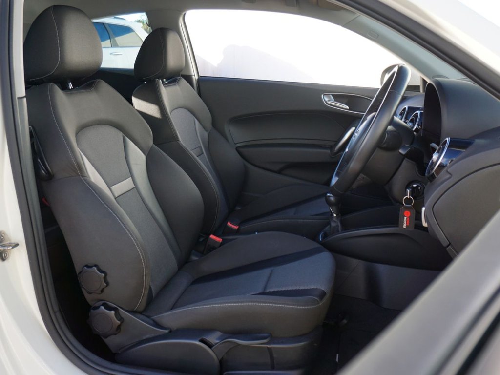 Used Audi A1 2012 for sale - 77010175: Photo 8