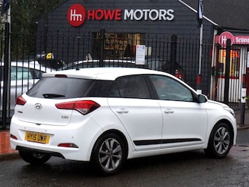Used Hyundai i20 2015 for sale - 77905233: Photo