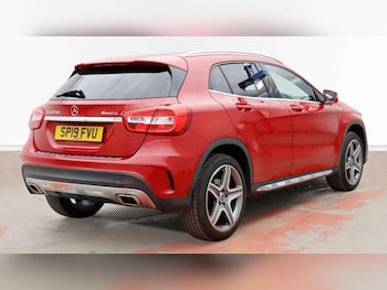 Used Mercedes-Benz GLA 2019 for sale - 79101608: Photo