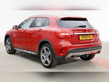 Used Mercedes-Benz GLA 2019 for sale - 79101608: Photo