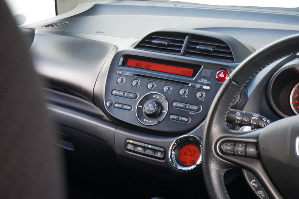 Used Honda Jazz 2012 for sale - 77027073: Photo 30