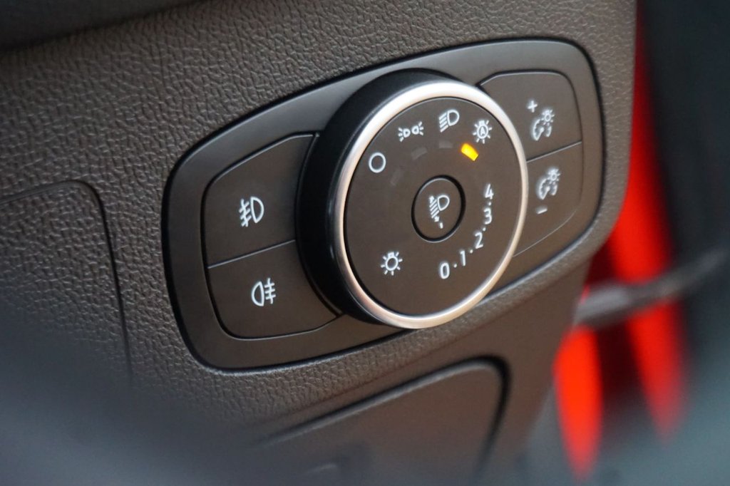 Used Ford Focus 2020 for sale - 76783568: Photo 42