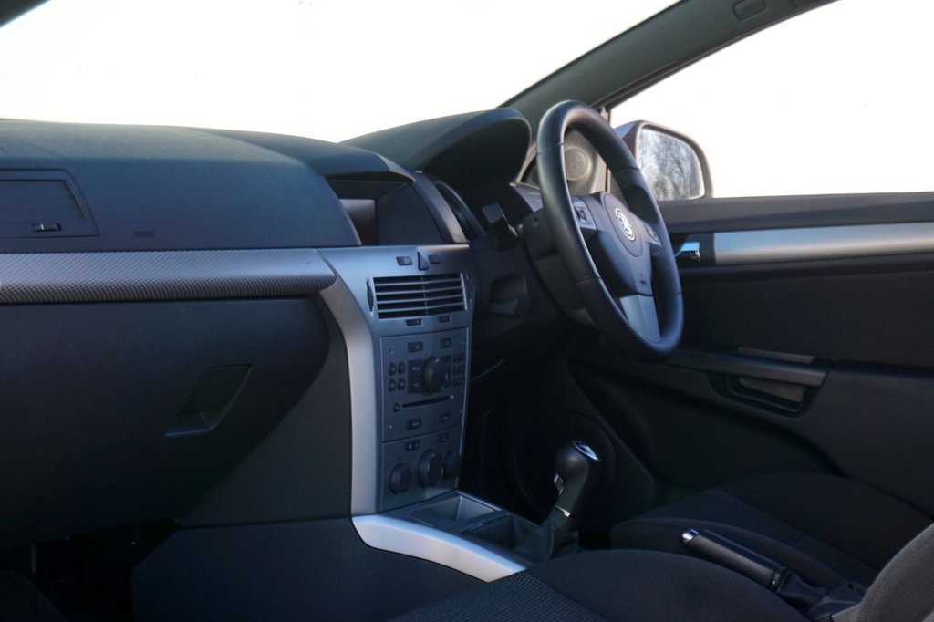 Used Vauxhall Astra 2009 for sale - 77355603: Photo 23