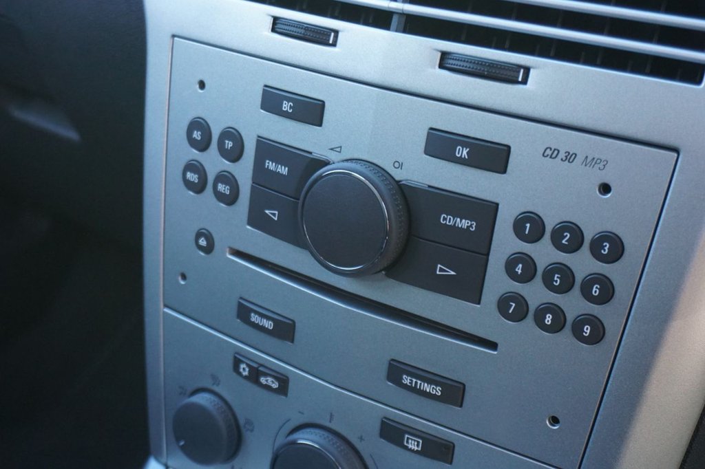 Used Vauxhall Astra 2009 for sale - 77355603: Photo 27