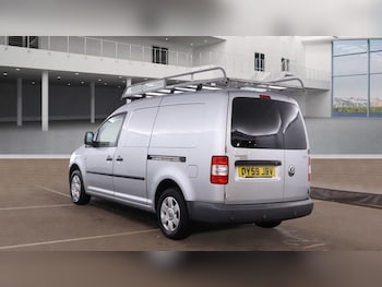 Used Volkswagen Caddy Maxi 2009 for sale - 76986204: Photo