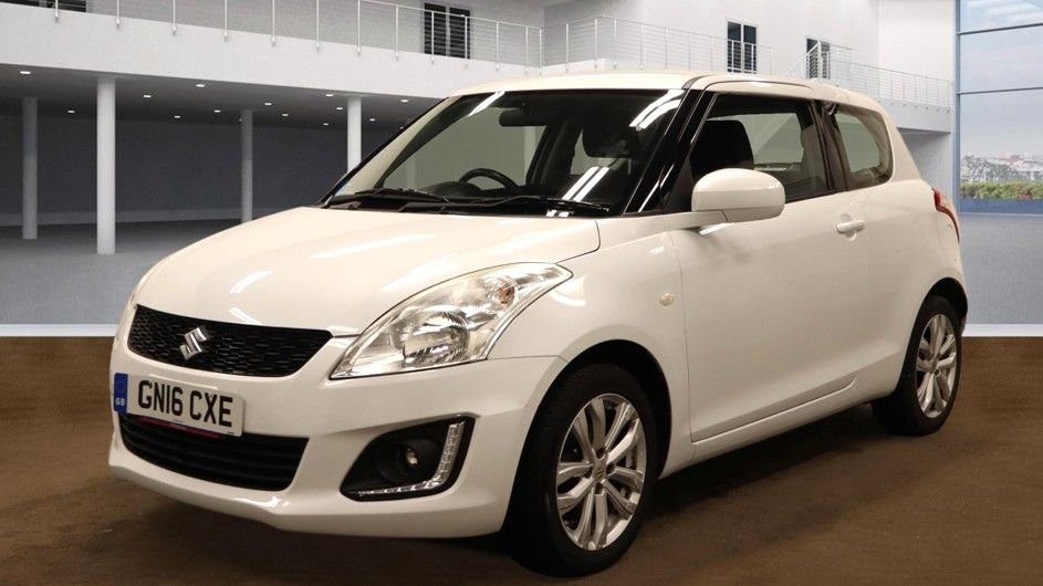 Used Suzuki Swift 2016 for sale - 77919974: Photo 2