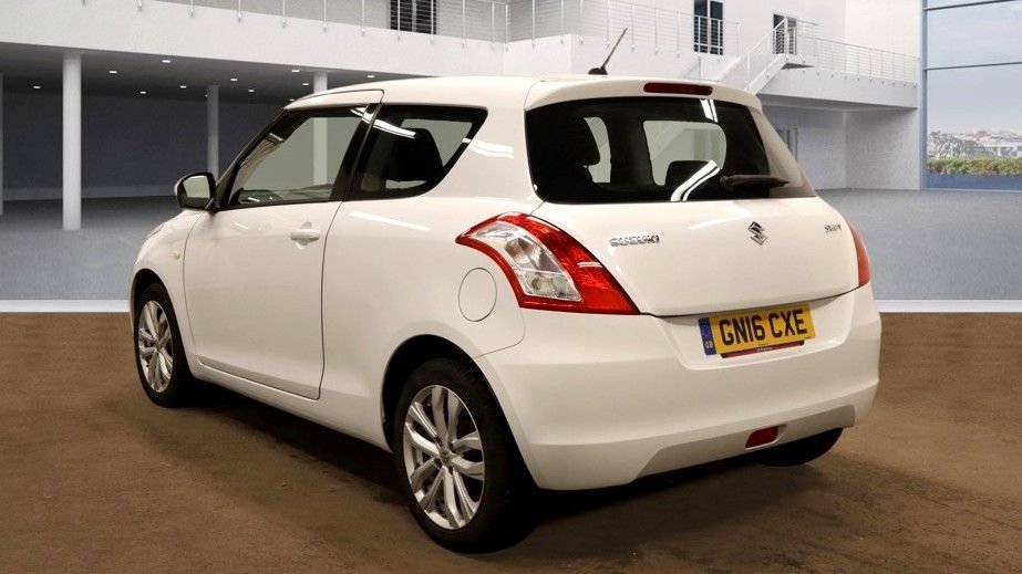 Used Suzuki Swift 2016 for sale - 77919974: Photo 4