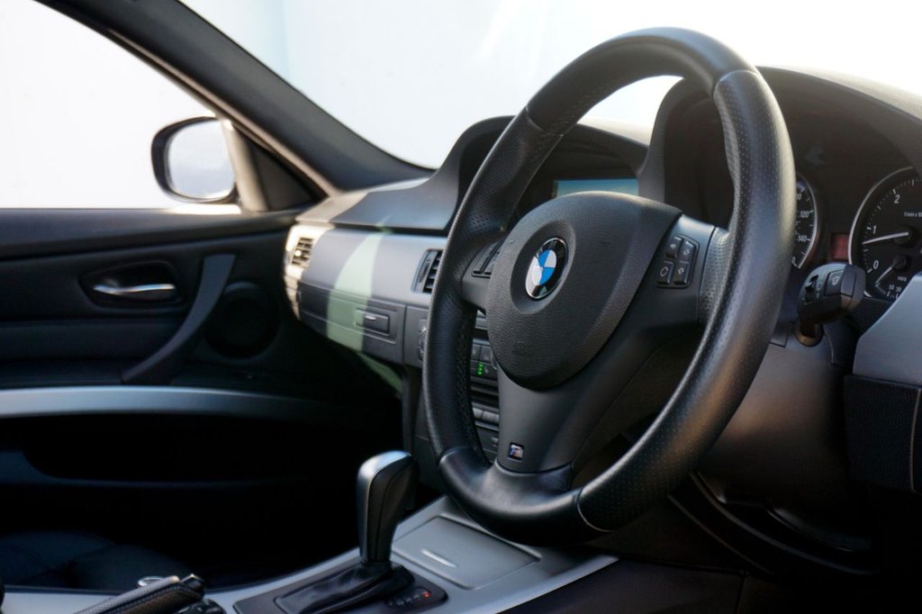 Used BMW 3 Series 2011 for sale - 78082546: Photo 19