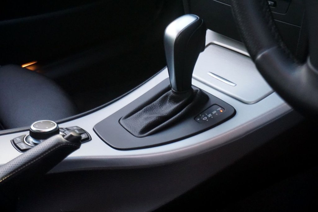 Used BMW 3 Series 2011 for sale - 78082546: Photo 25