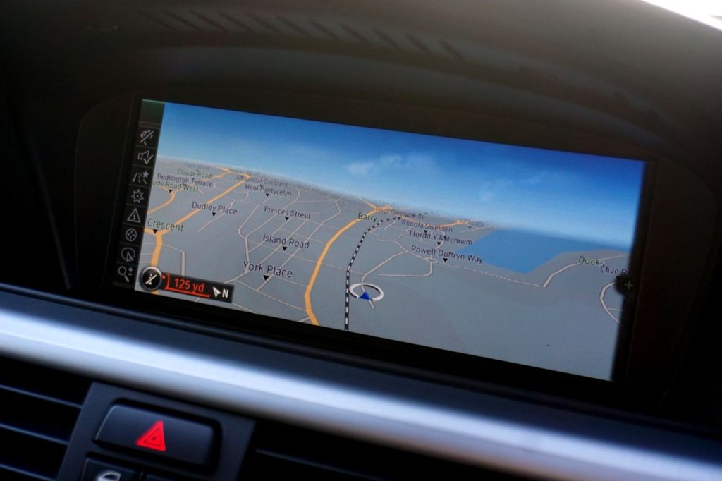 Used BMW 3 Series 2011 for sale - 78082546: Photo 29