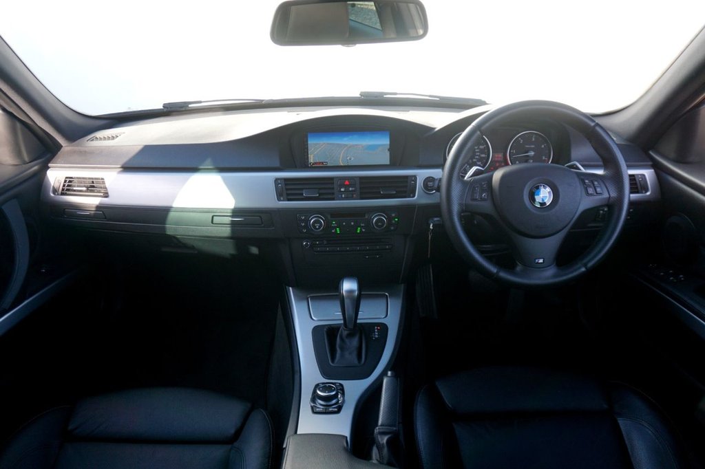 Used BMW 3 Series 2011 for sale - 78082546: Photo 35