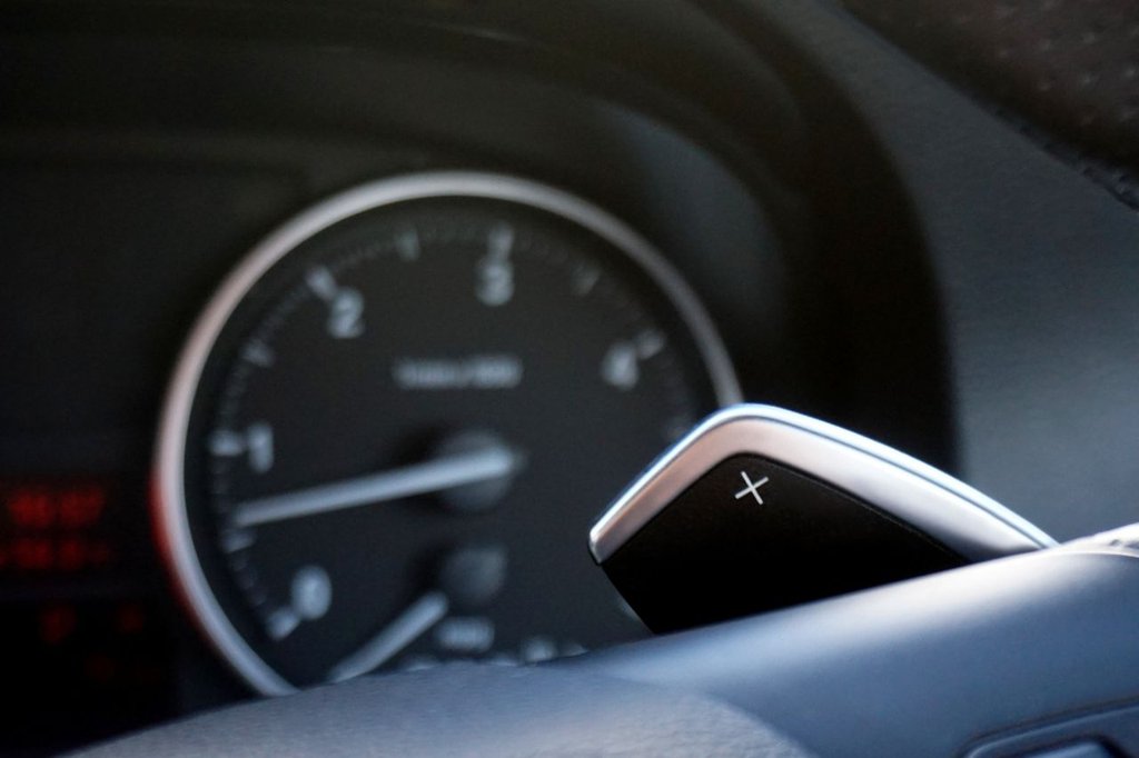 Used BMW 3 Series 2011 for sale - 78082546: Photo 43