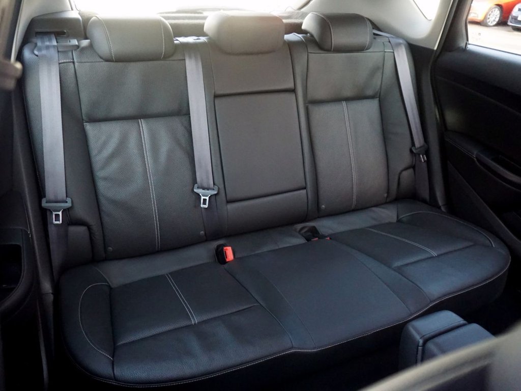 Used Vauxhall Astra 2015 for sale - 77427789: Photo 10