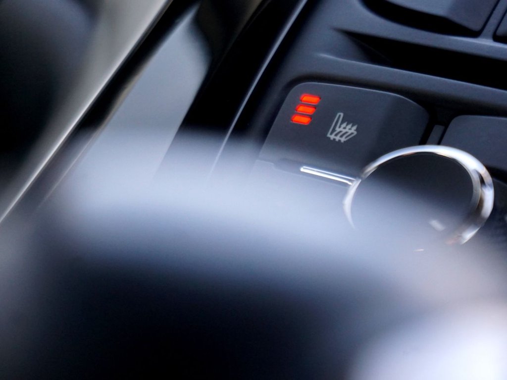 Used Vauxhall Astra 2015 for sale - 77427789: Photo 2