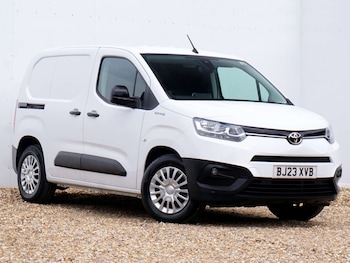 Used Toyota ProAce 2023 for sale - 78819509: Photo