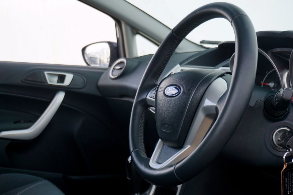 Used Ford Fiesta 2011 for sale - 77360237: Photo 20