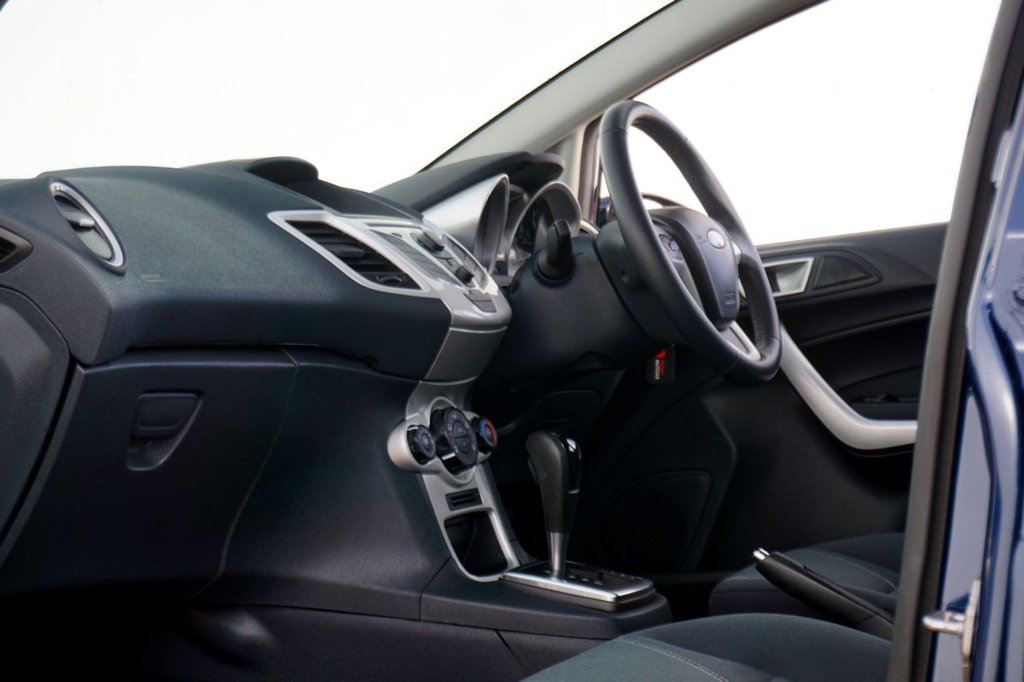 Used Ford Fiesta 2011 for sale - 77360237: Photo 22