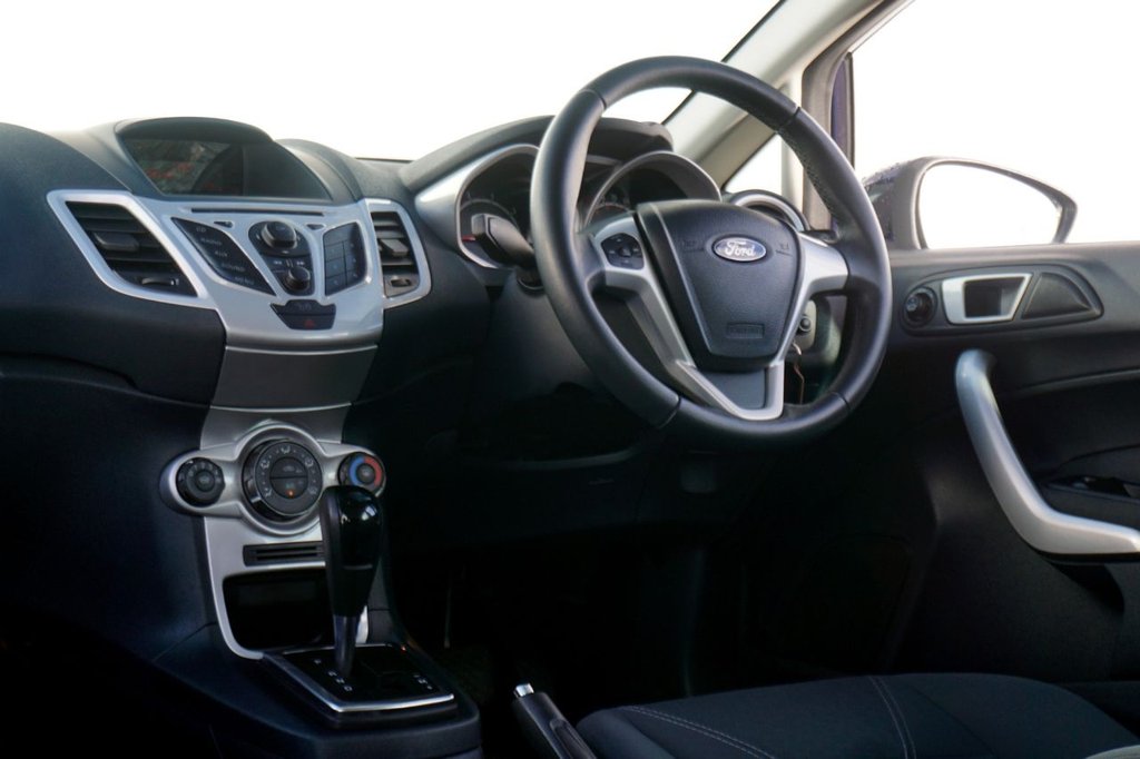 Used Ford Fiesta 2011 for sale - 77360237: Photo 24