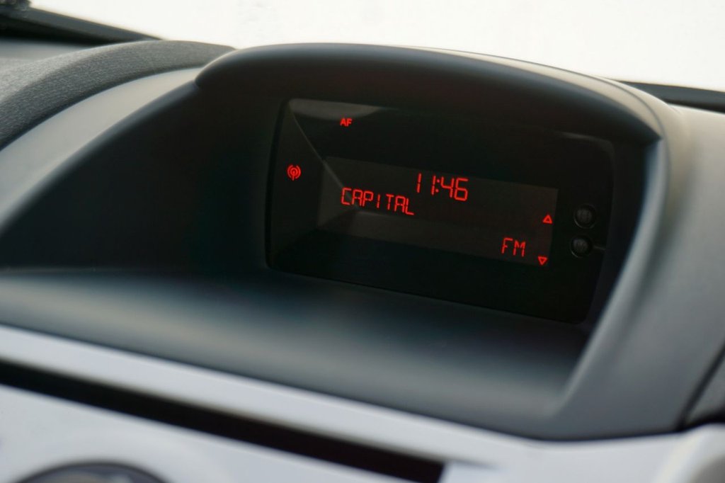 Used Ford Fiesta 2011 for sale - 77360237: Photo 31